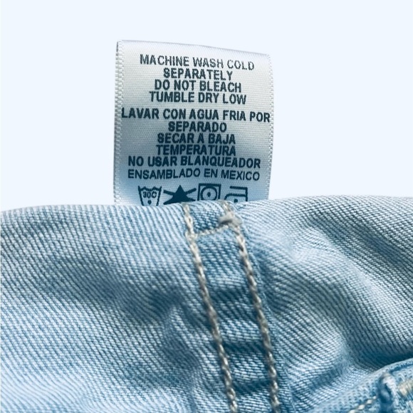 Encore Jeans denim light blue raw hem distressed shorts 1X ripped detail stretch - Picture 6 of 11